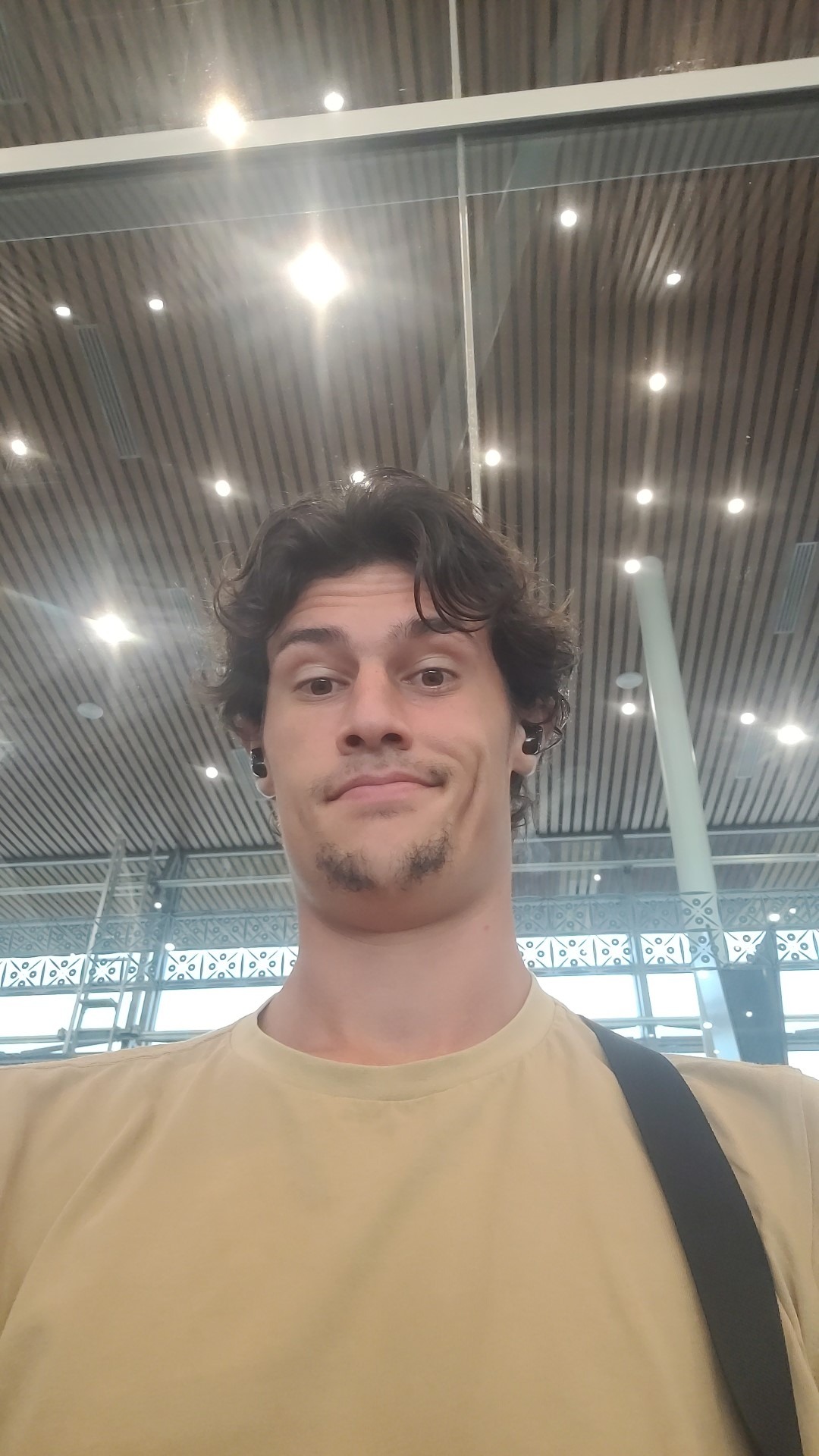 Profil de Thami