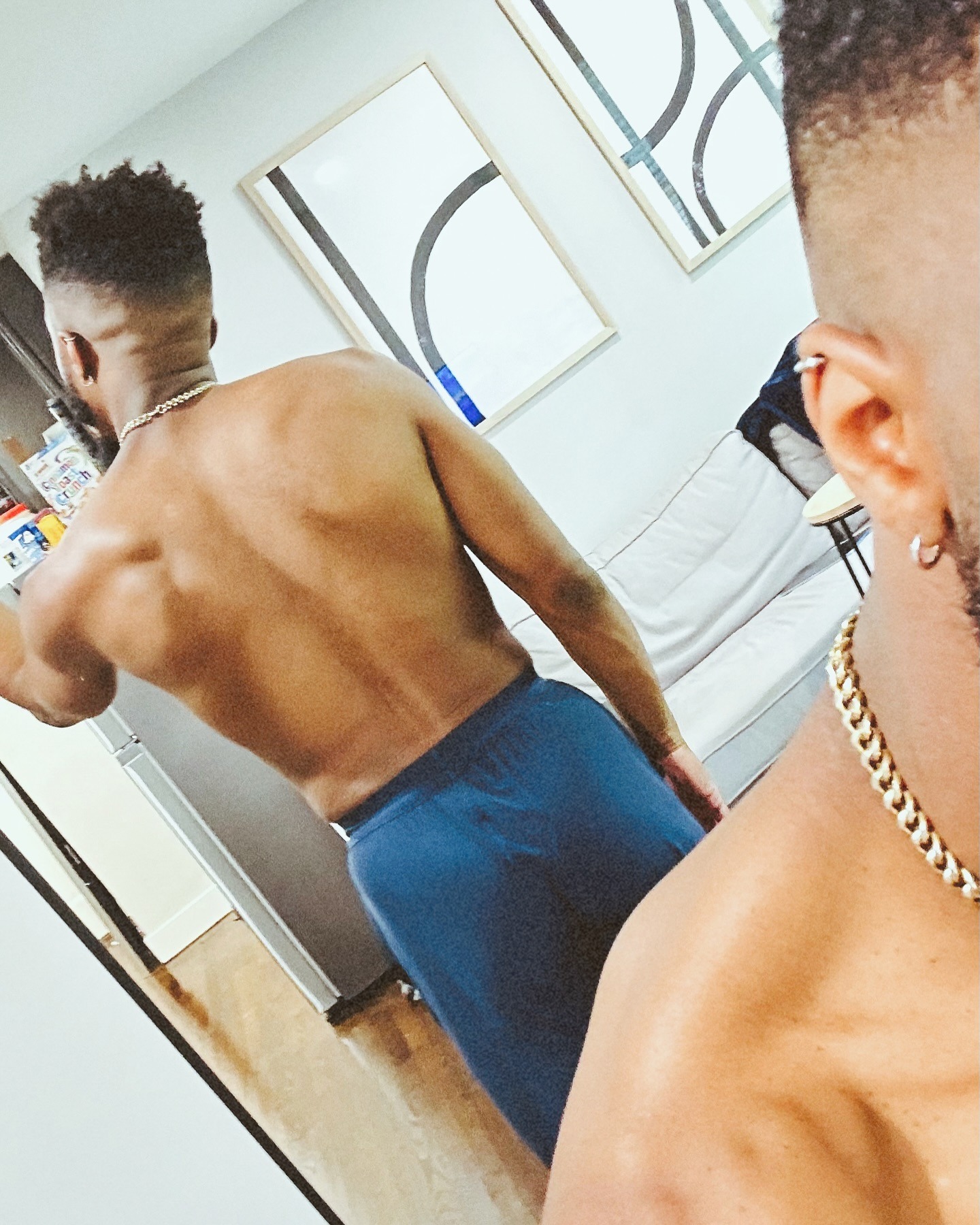 Profil de Corian